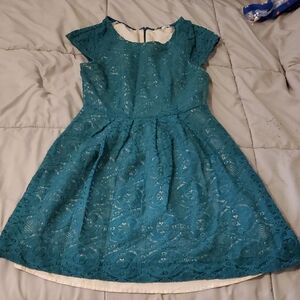 Elegant Teal Lace Kids Dress